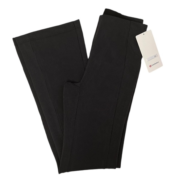 NWT Lululemon Ribbed Softstreme Flared Pant Regular - Picture 7 of 8